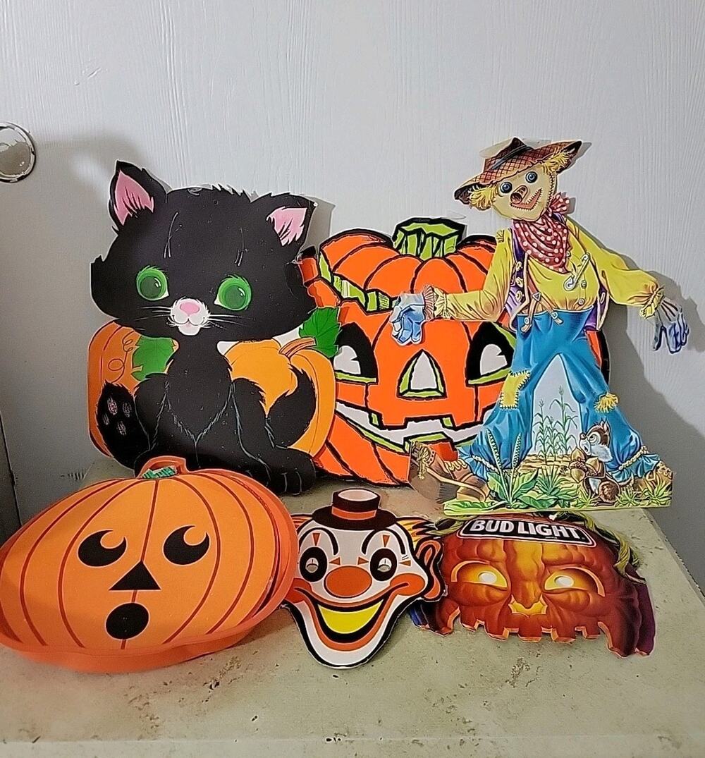 Vintage Halloween Die Cut Lot With Plastic Pumpkin Tray